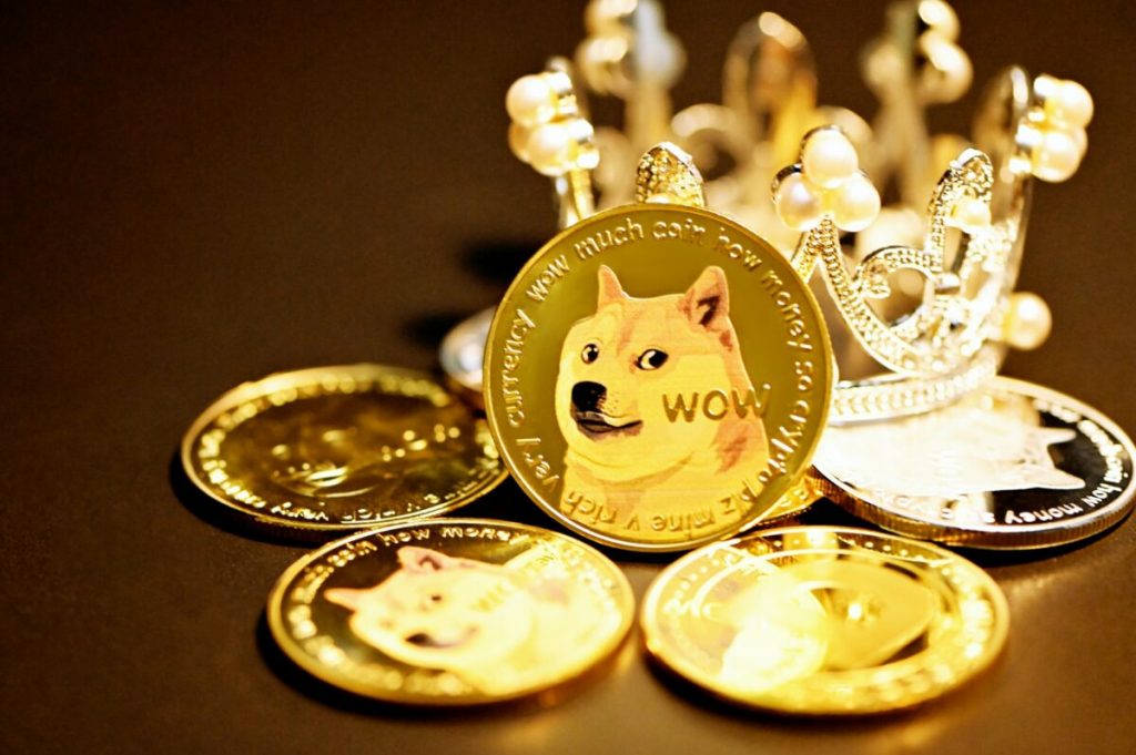 XRP, Cardano and Dogecoin Price Analysis: 08 August