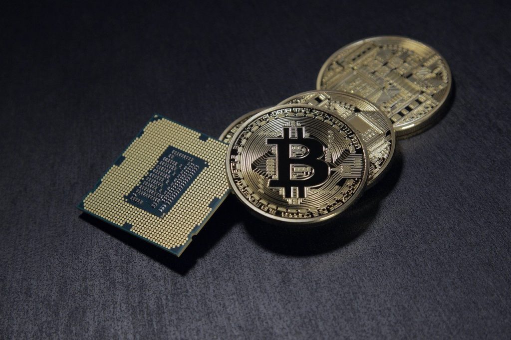 BlackRock CEO: "There is a huge role for a digitized currency, whether it's a Bitcoin..."