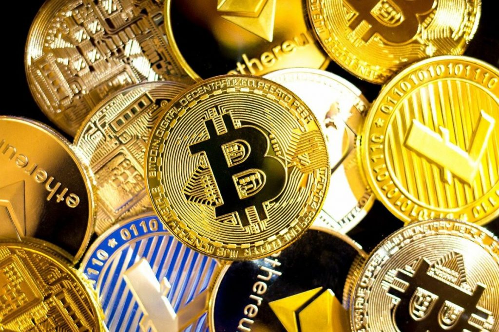 As Bitcoin inches to $60k, Q4 will see "parabolic moves in all of crypto"