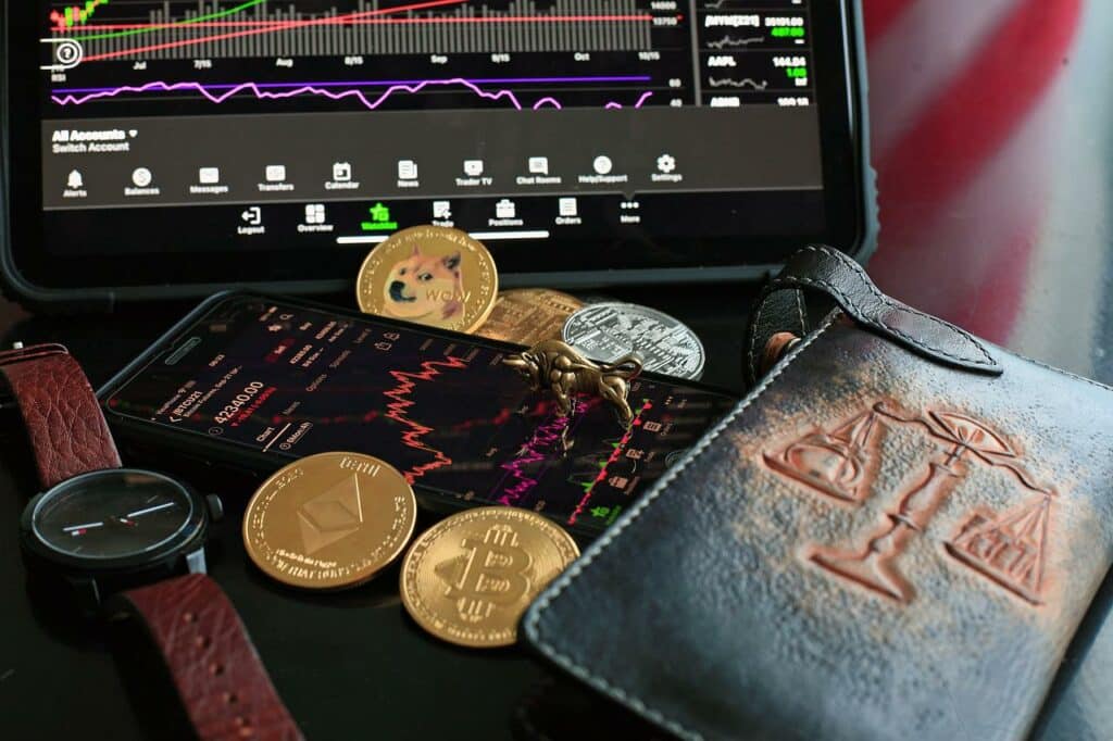Is Dogecoin breaking free from the Bitcoin trap?