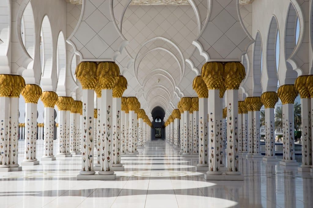Binance secures Abu Dhabi regulator's green light to offer crypto-services