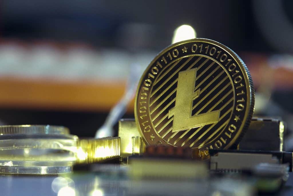 Litecoin [LTC] momentum weakens – but is a reversal likely