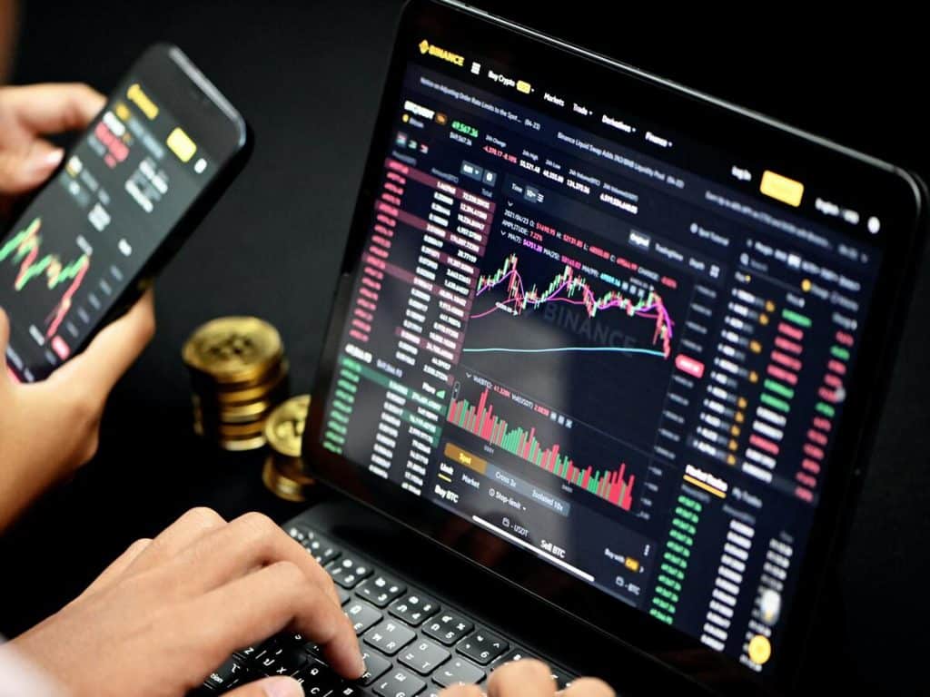 Analyzing BNB Chain's weekly report for you to make best trading decision