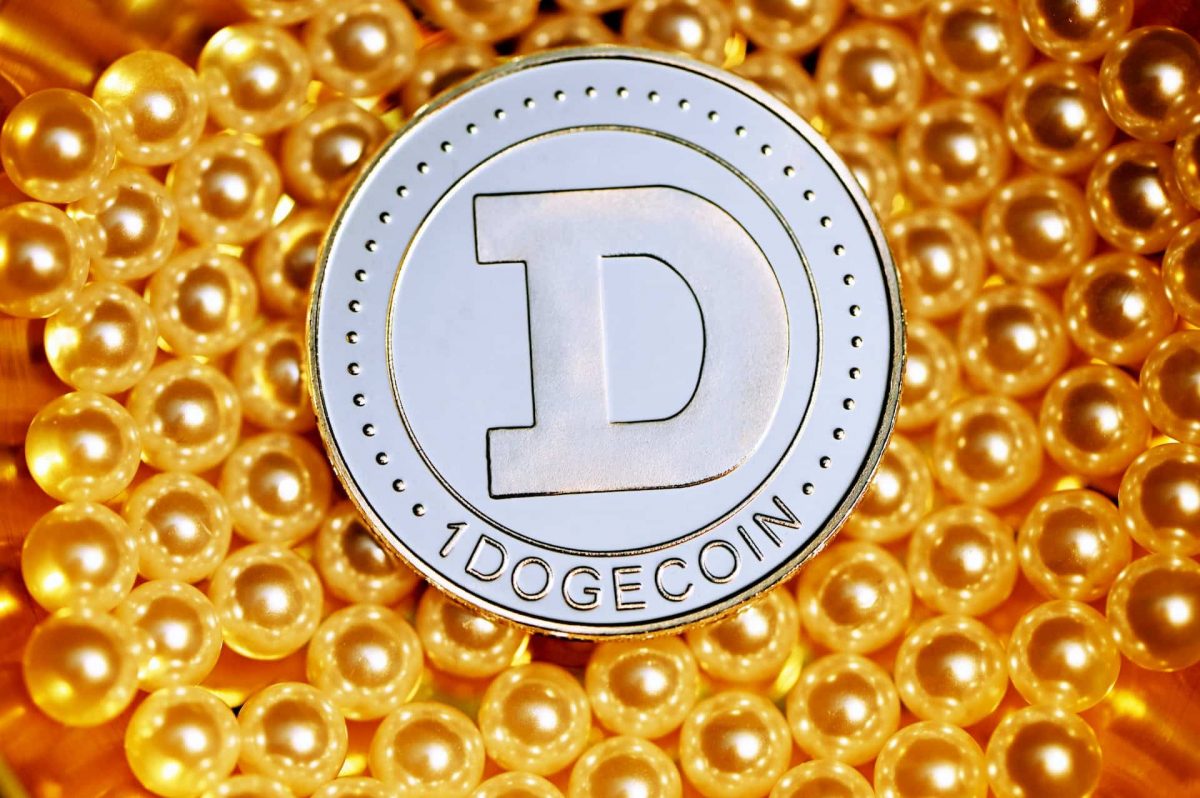 Dogecoin (DOGE) Price Prediction 2025-2030: Will DOGE trigger an uptrend?