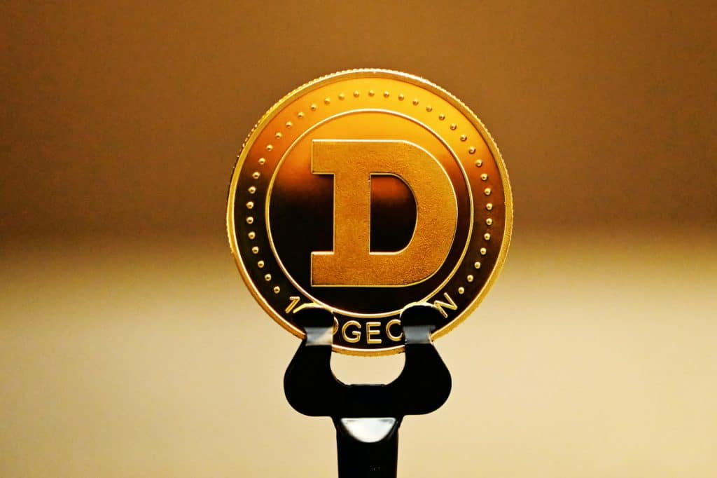 Dogecoin sinks below $0.085, here's where buyers can set their bids