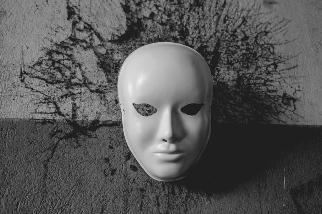 SafeMoon [SFM]: Hackers say "relax" as DEX loses $8.9 million in exploit