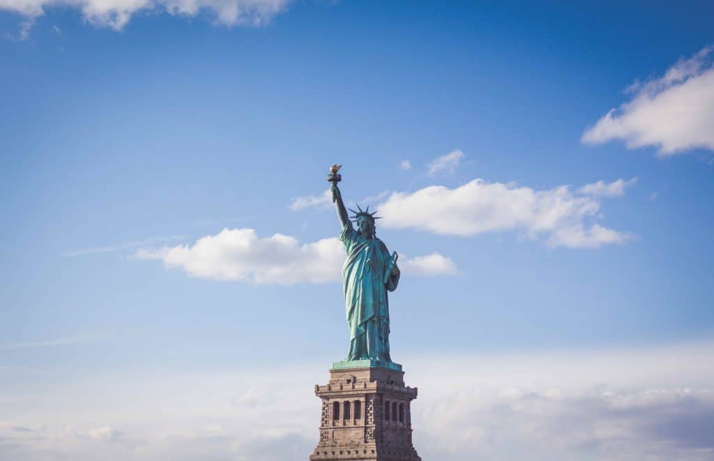 U.S. Fed to create new crypto team amid Stablecoins' concerns