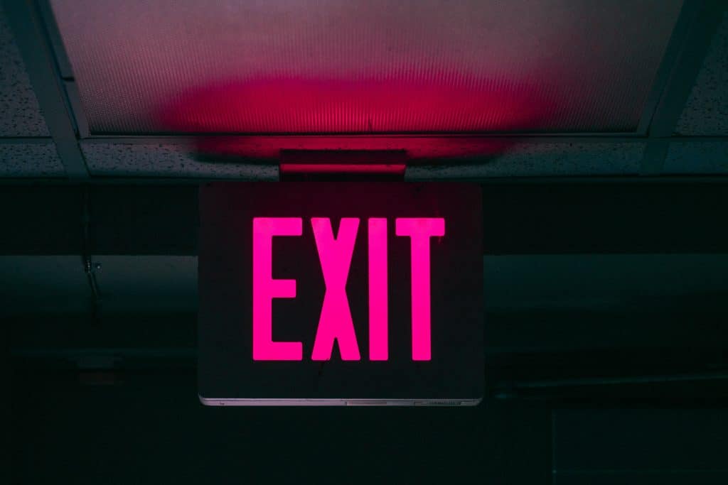 More crypto firms join Coinbase in ditching troubled Silvergate Bank