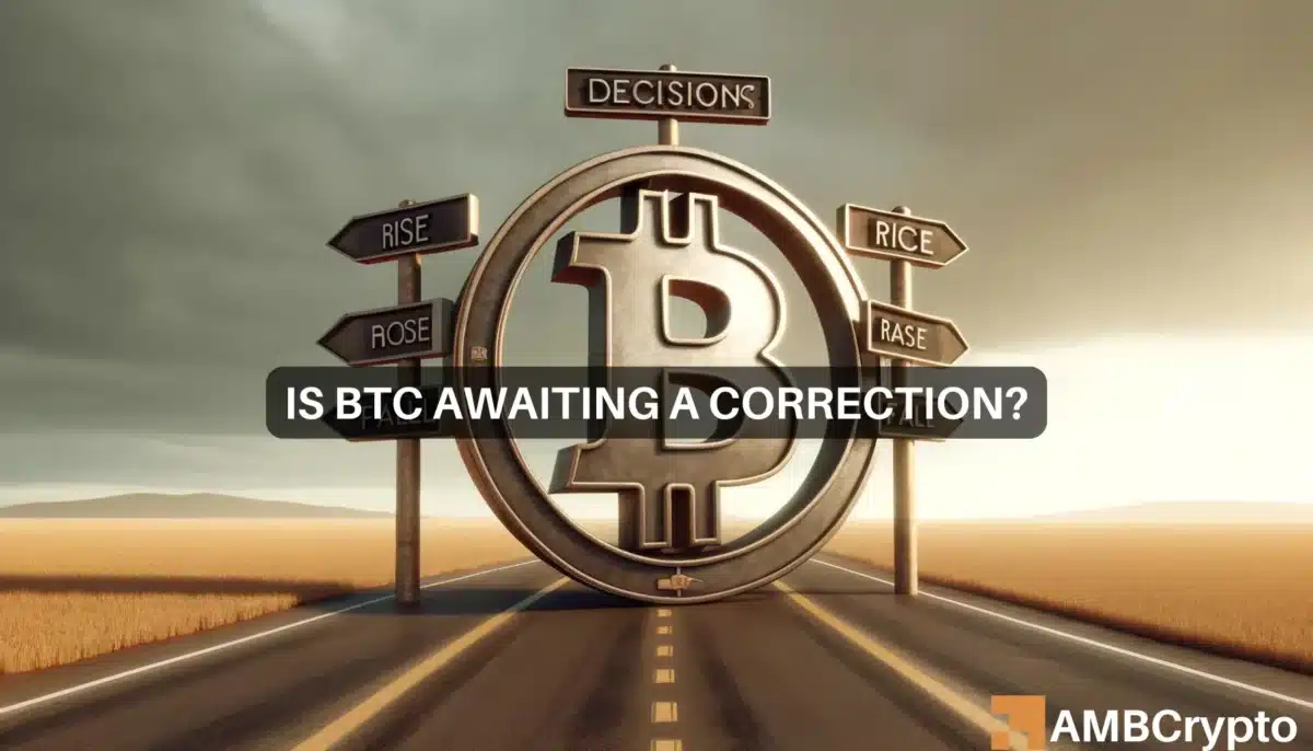 Is Bitcoin awaiting a price correction?