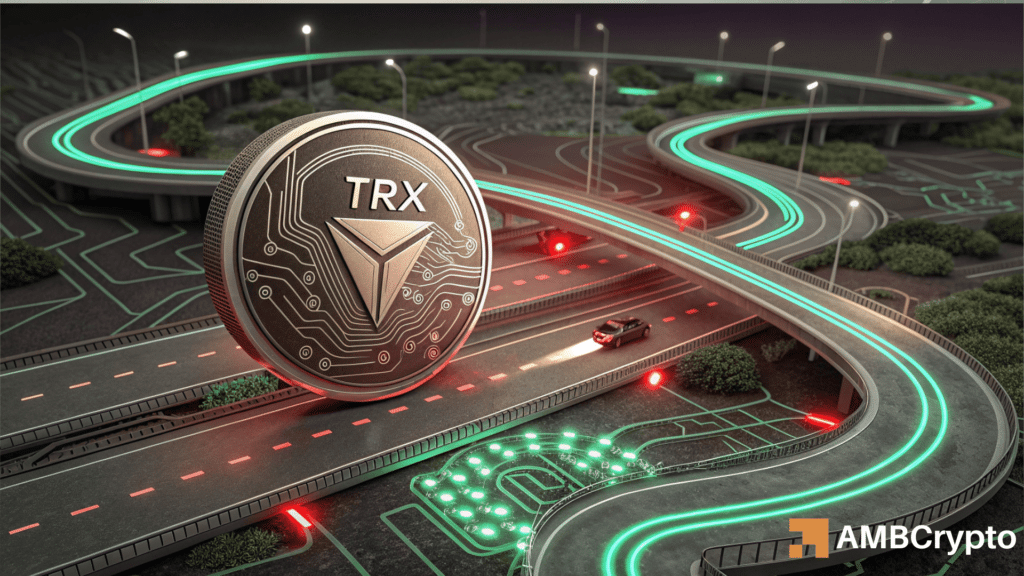 TRON - Whales, TVL, and sell pressure mean TRX's price will move THIS way!