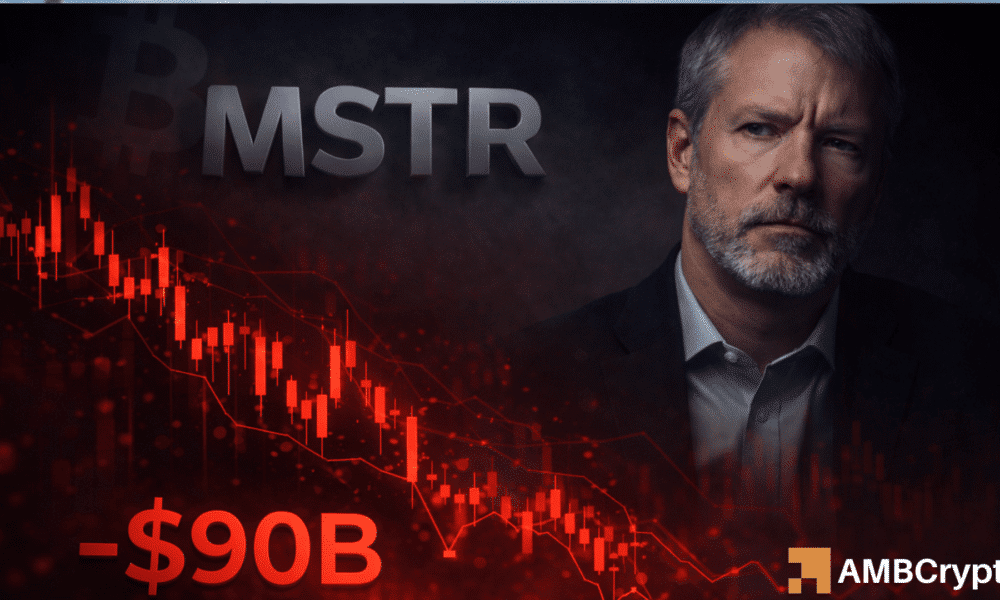 Strategy’s 66% fall v. Bitcoin’s strength – Is leverage finally catching up to $MSTR?