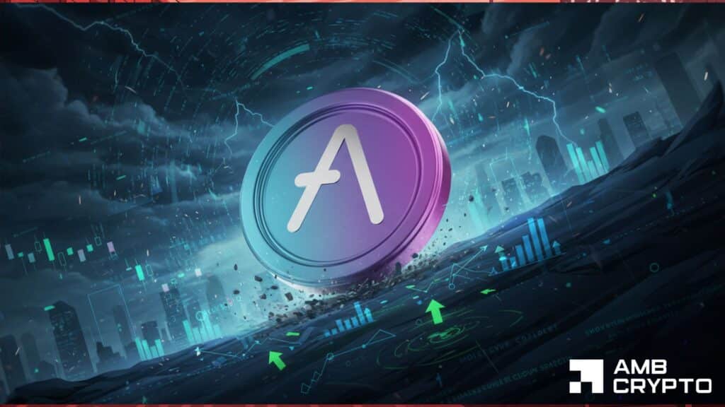 AAVE crashes 12% despite buyer demand – A rebound is still possible