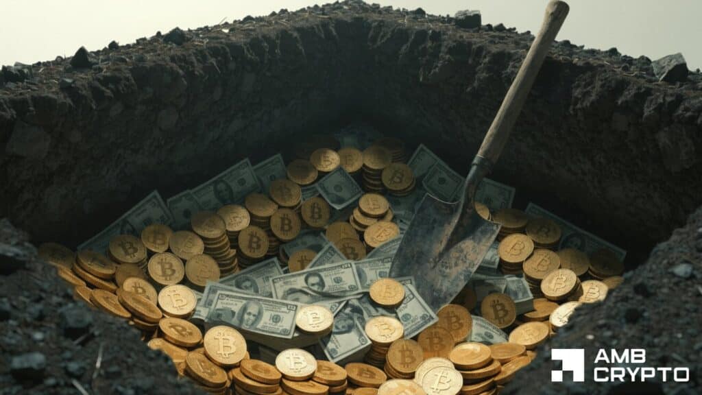 500 BTC sale by Riot Platforms: Warning signal for Q3 Bitcoin?